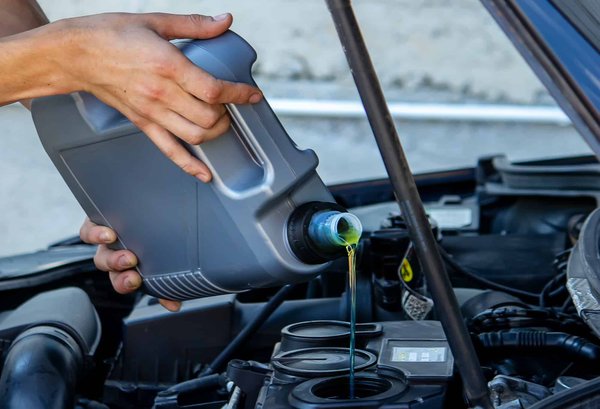Dépasser les attentes : garantir un fonctionnement optimal grâce à une huile moteur de choix